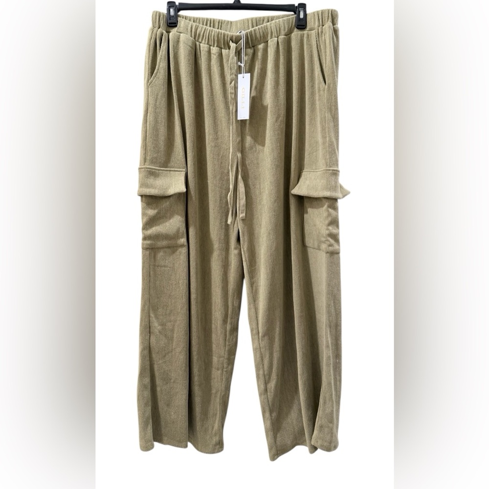 NWT Gilli women’s 1X twill wide leg soft flowy green wide leg cargo pants - Picture 1 of 4